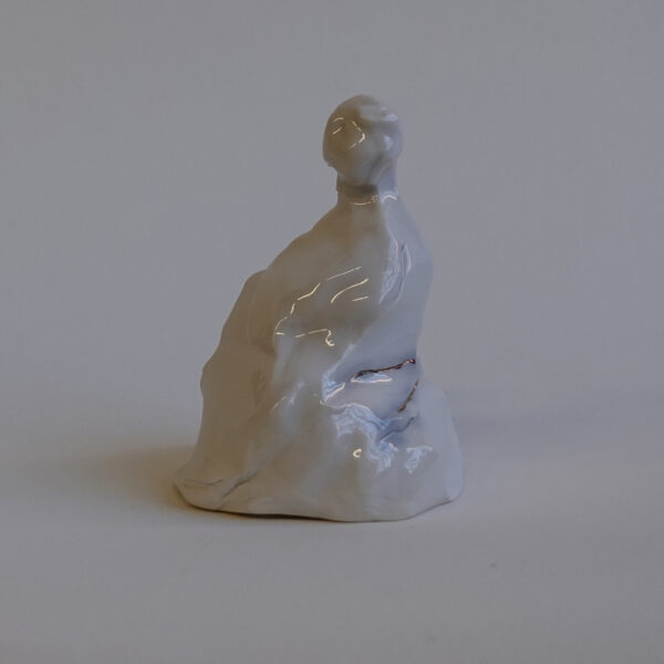 Hoffnung auf Stille 8cm Porzellan / Goldlüster